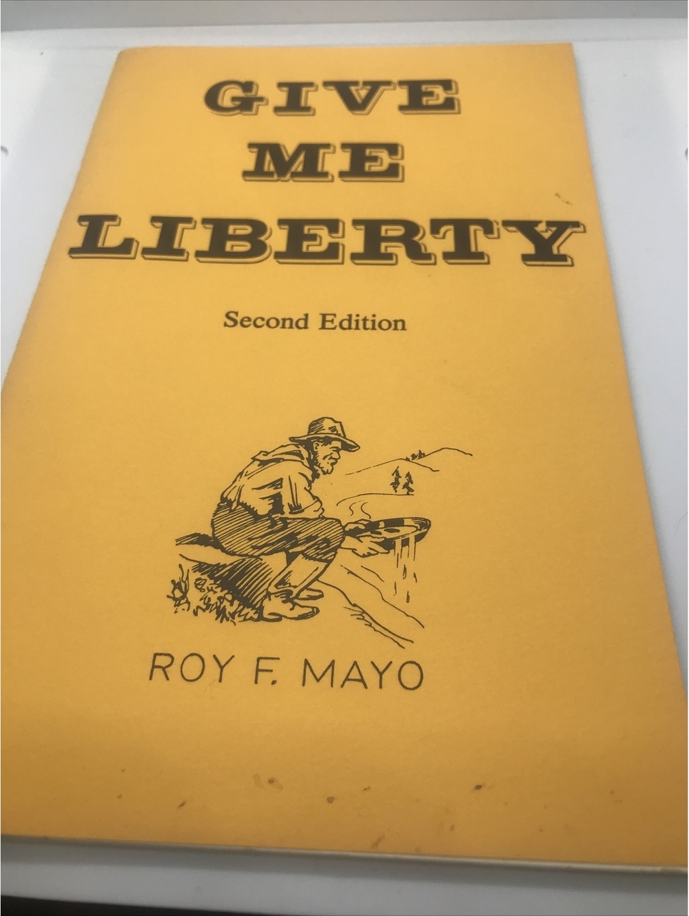 Give Me Liberty By Roy F. Mayo 1975 Gold 2nd Second Edition Free Shipping